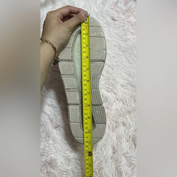 On Cloud The Roger Advantage White Pink CloudTech Lace Up Sneakers Size 9 - Picture 14 of 14